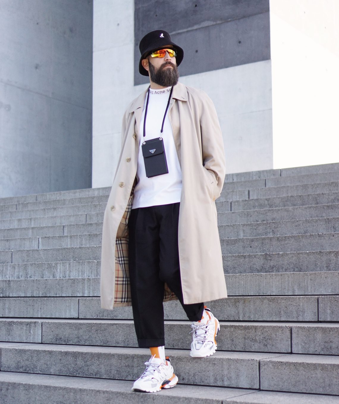 How to style the Balenciaga Track Sneakers: 3 Outfit Inspirationen - Bilmen